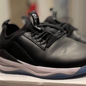 Clove sneakers 7.5 "Night Shift"